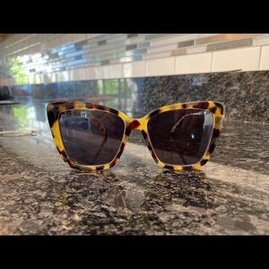 Diff eyewear - make a difference